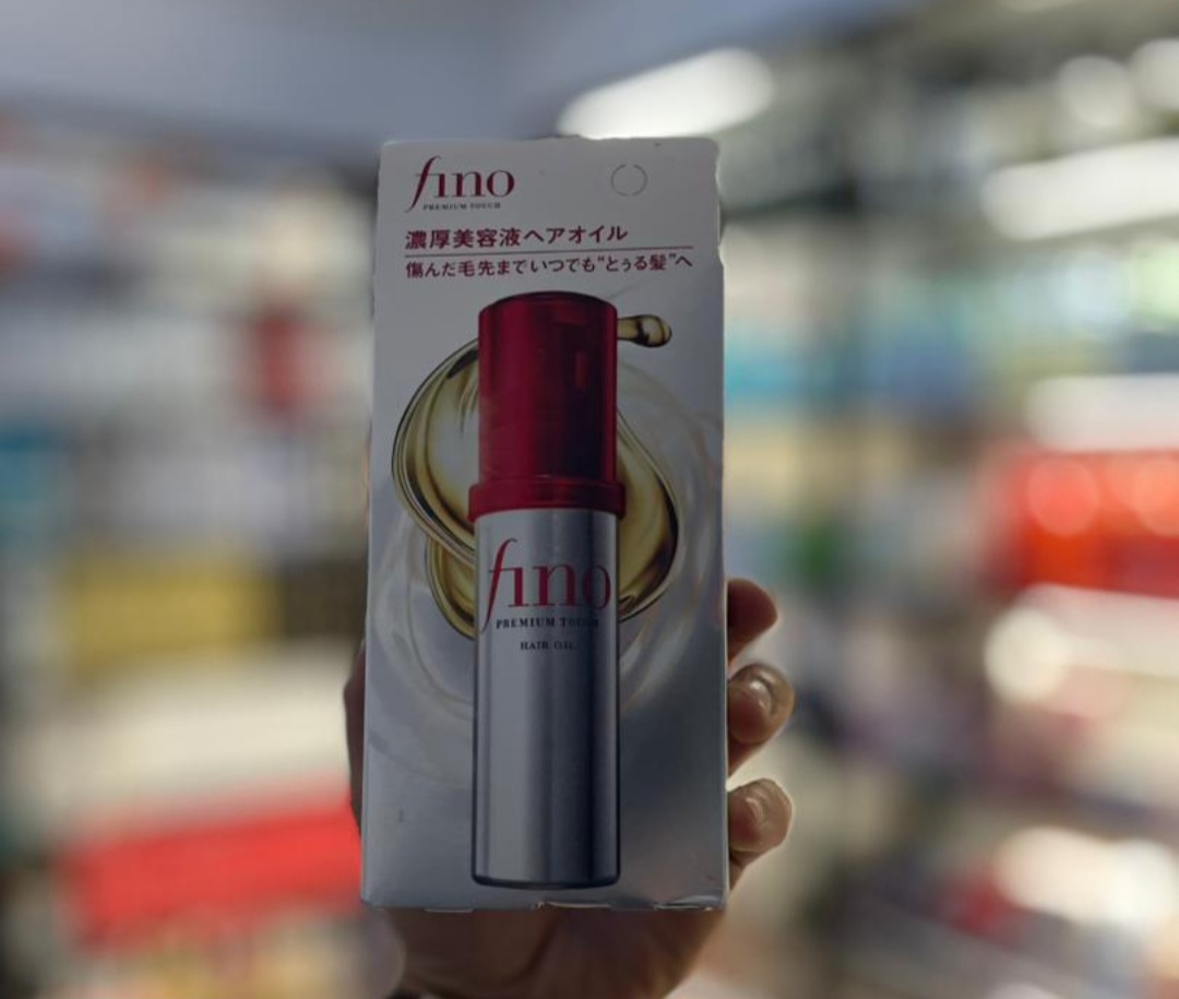 ویژگی‌ها و فواید:  تقویت و ترمیم موهای آسیب‌دیده  افزایش نرمی و لطافت مو  جلوگیری از وز و شکنندگی مو  مناسب برای انواع موها  حاوی آنتی‌اکسیدان‌ها و ویتامین E