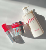 شامپو فینو با فرمولاسیون مغذی و سبک، موهای شما را از ریشه تا نوک تقویت میکند. این شامپو با پاکسازی ملایم، نرمی و لطافت طبیعی موها را حفظ کرده و از آسیب و شکنندگی جلوگیری میکند.